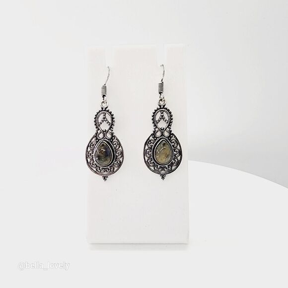 Labradorite Handmade Drop Dangle Earrings Jewelry 1.8" - Picture 1 of 6